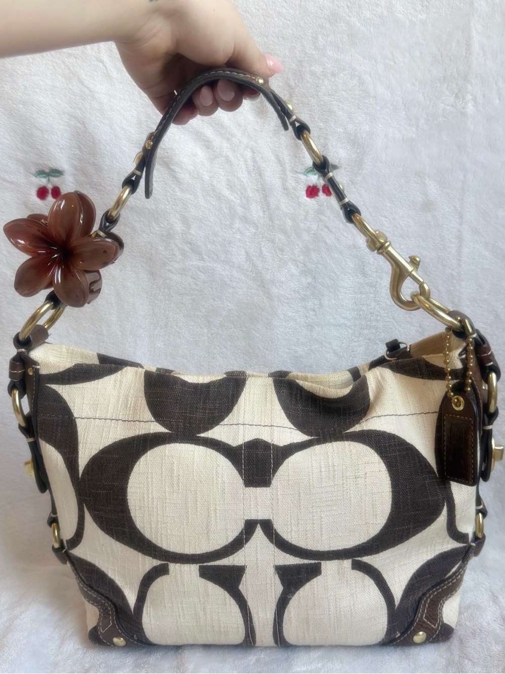 vintage coach medium carly in cream&brown